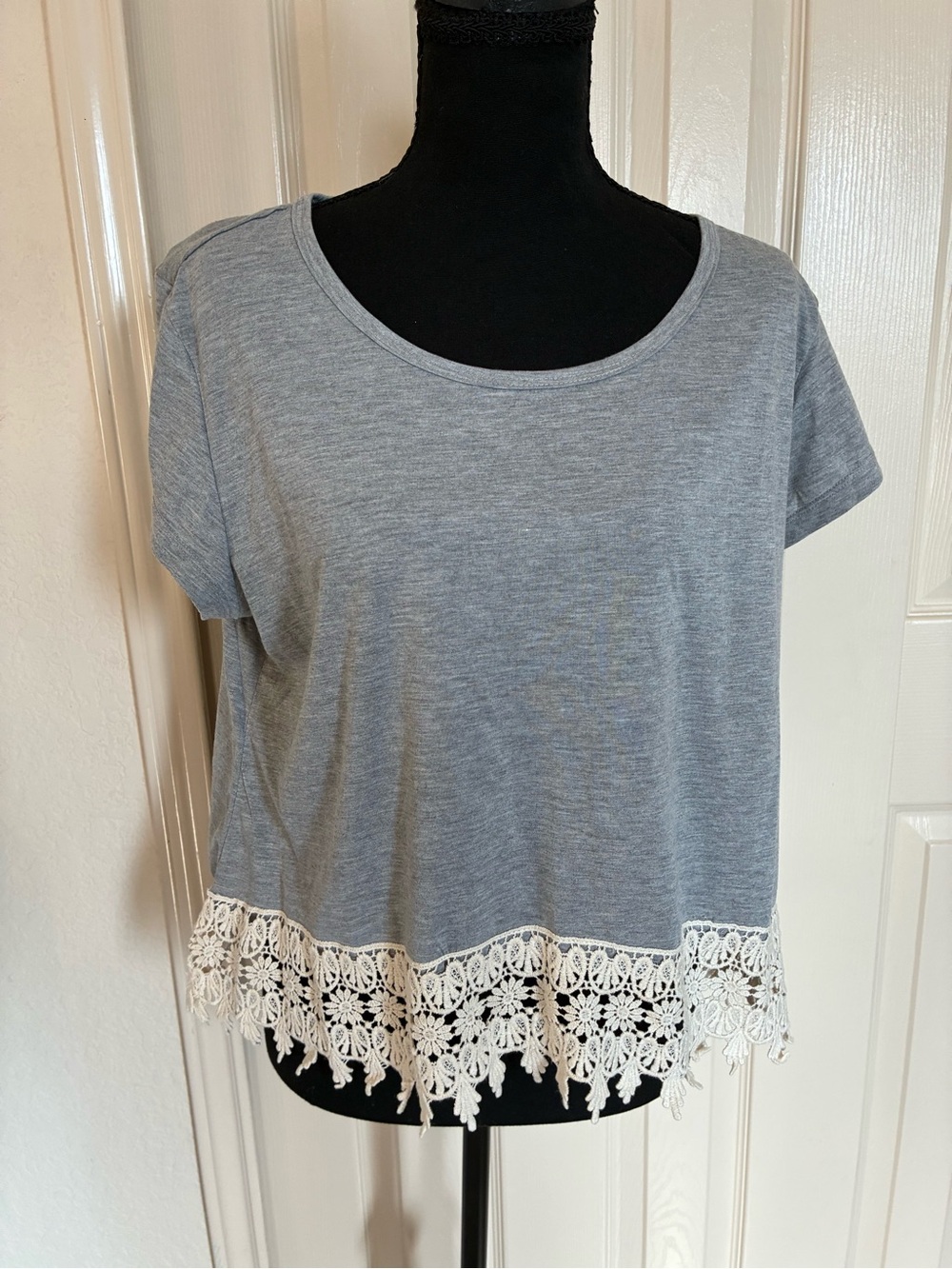 Rewind Gray Short Sleeve Crop Top with Cream Crochet Hem